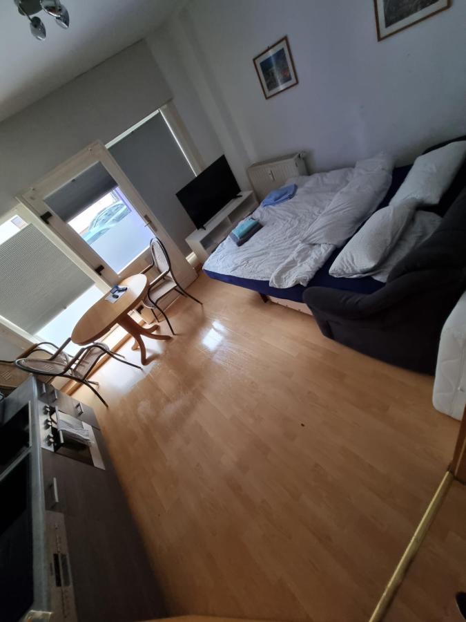 Zentrale 2 Zimmer Eg Wohnung Mit Balkon Leipzig Exterior photo